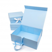 Cutii cu fundita satin dimensiuni mari
