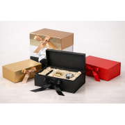 Cutii cadou din carton gros catifelat pentru cadouri premium lux