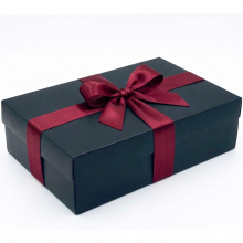 cutie neagra pentru cadouri mari
