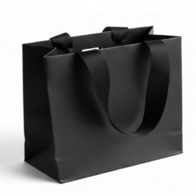 Punga cadou Neagra pudra Soft Touch culori uni 20x25x11cm carton premium 250g