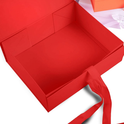 Cutie rosie magnetica pentru cadouri lux
